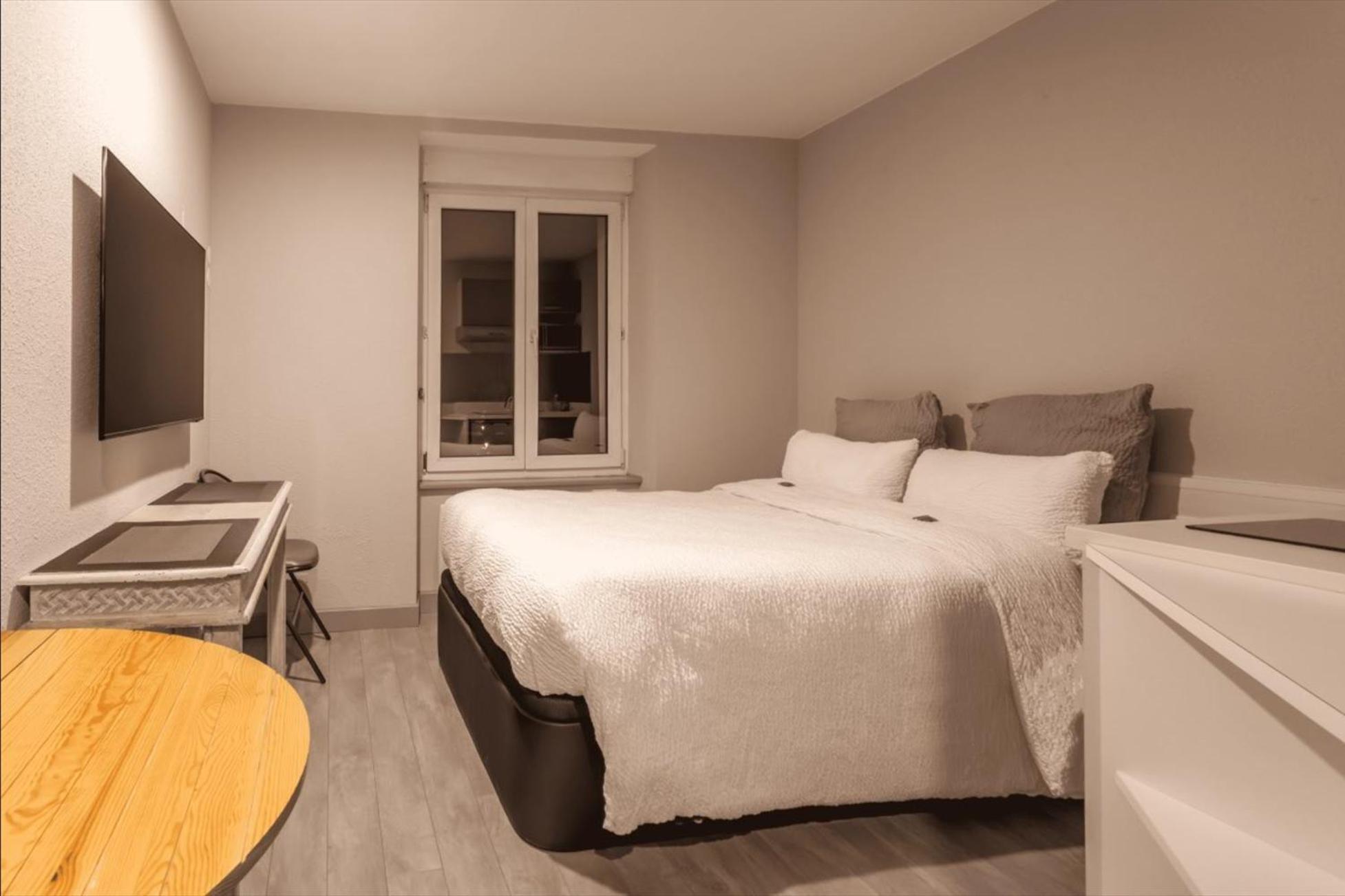 Providence Hotel Vittel Esterno foto
